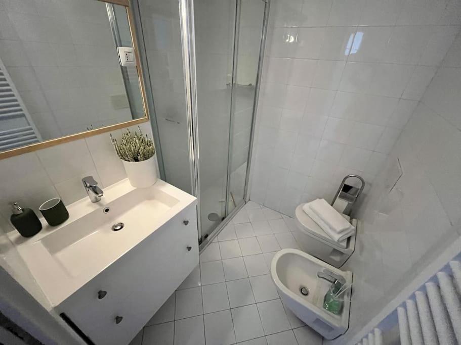 2-Bedroom Flat In The Heart Of Bergamo City Centre Luaran gambar