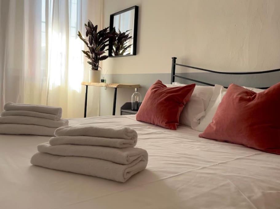 2-Bedroom Flat In The Heart Of Bergamo City Centre Luaran gambar
