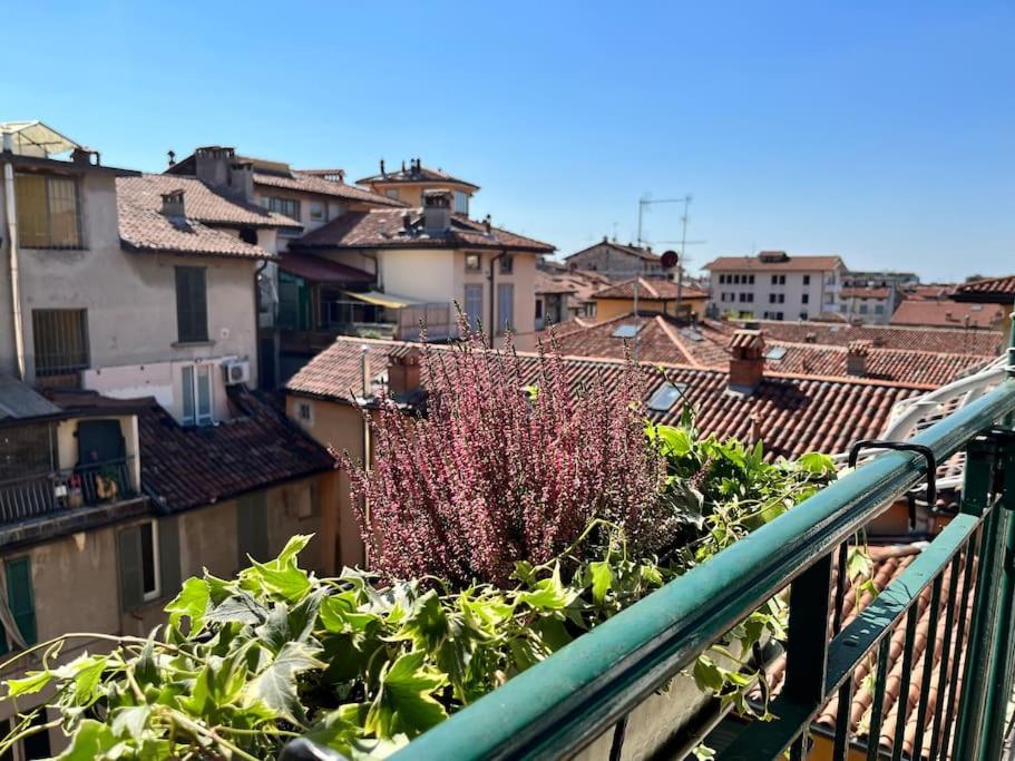 2-Bedroom Flat In The Heart Of Bergamo City Centre Luaran gambar