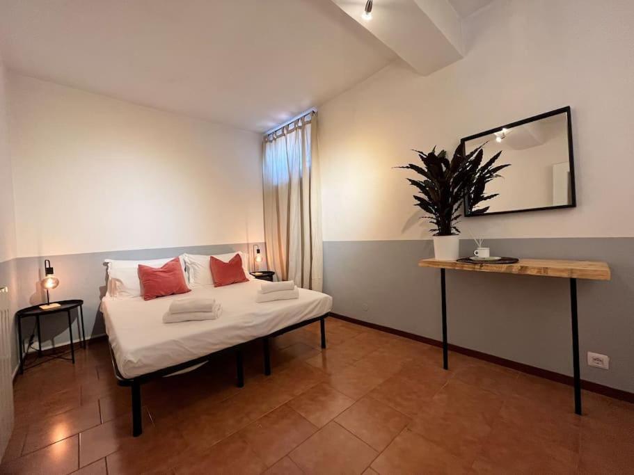 2-Bedroom Flat In The Heart Of Bergamo City Centre Luaran gambar